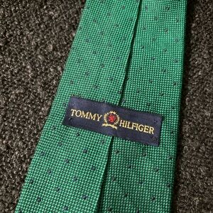Tommy Hilfiger Green Tie with Purple Dots